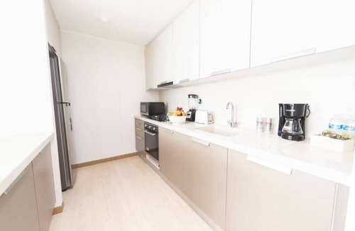 Tumba Vieja Condo | Luxury 3 Bedroom Oceanview apt w parking balcony