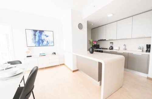 Tumba Vieja Apartment | Luxury 3 Bedroom Oceanview apt w parking balcony