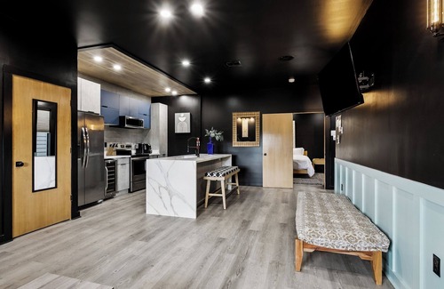 Faubourg Lafayette Villa | Luxury 3 bedroom Villa with private Rooftop