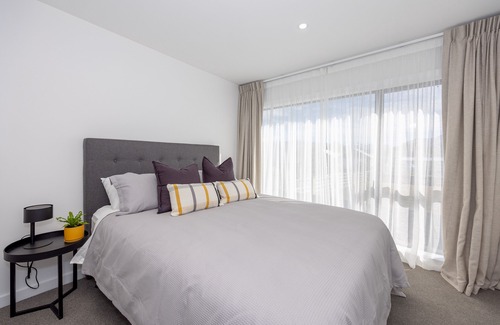 Albert Town Apartment | Luxury 3 Bedroom Wanaka Townhouse