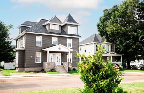 Shediac Apartment | Luxury 3 Bedrooms Downtown Shediac 17