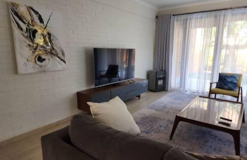 Greendale Apartment | Luxury 3 Bedrooms Duplex Villa