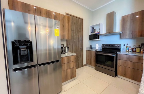 Antiguo Cuscatlan Apartment | Luxury 3-br Penthouse Condo