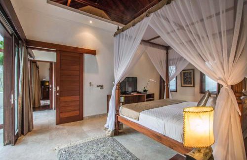 Drupadi Villa | Luxury 3 BR Villa Seminyak Villa Kalimaya 3