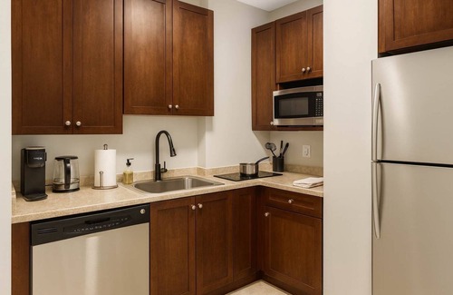 Center City Apartment | Luxury 3BD | Center City | 3 Beds | By JFK plaza