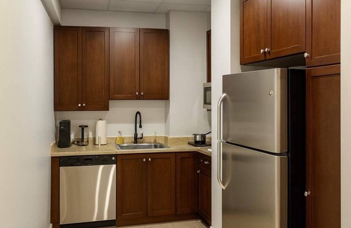 Center City Apartment | Luxury 3BD | Center City | 3 Beds | By JFK plaza