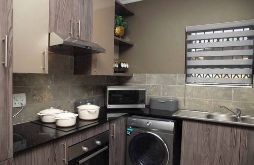 Greater Johannesburg Metropolitan Area Apartment | Luxury 3bedroom 2bathroom apartment in midrand