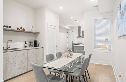 Columbia Heights House | Luxury 3BR/2.5BA Home w/Parking