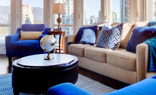 Coal Harbour Apartment | Luxury 3BR Apartment In The Heart Of Downtown - Gorgeous Views!