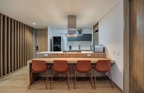 La Florida Apartment | Luxury 3BR Apt with AC and private Pool table