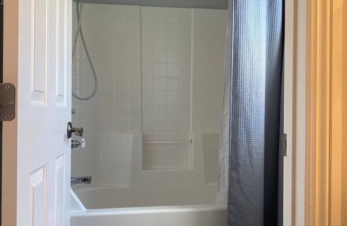 Paradise House | Luxury 3BR Loft Gated Community.n