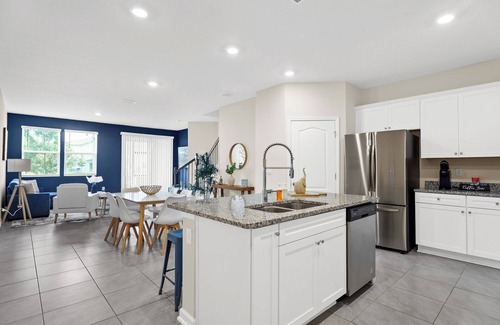 St. Augustine House | Luxury 3BR Townhome in St. Augustine with pool gym access. Also close 2 beaches.
