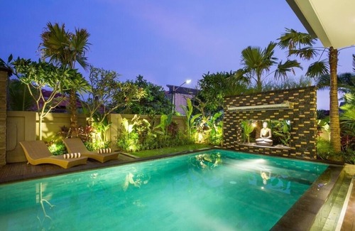 Taman Griya Villa | Luxury 3BR villa with private pool near Uluwatu Bingin surfing beach Jimbaran.