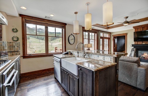 Peak 8 Condo | Luxury 4 Bedroom Condo on Peak 8 4 Condo