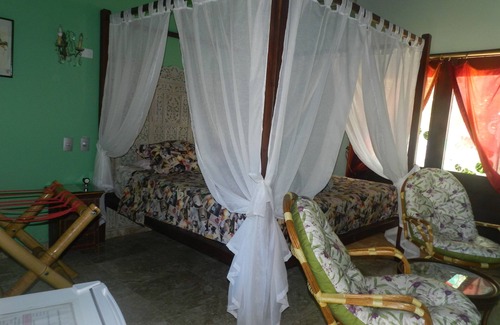 Ceara-Mirim Bed & Breakfast | Luxury 4-bedroom house for rent by the week