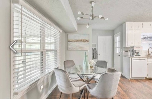 East Cobb House | Luxury 4 bedroom home in East Cobb