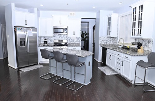 Bowie House | Luxury 4 Bedroom House at Woodmore Bowie