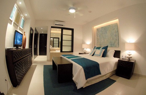 Nuevo Vallarta Resort | Luxury 4 Bedroom Ocean Front Residence