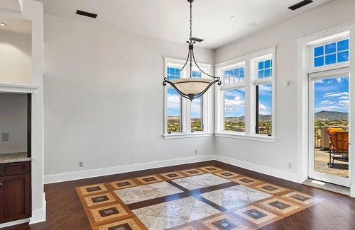 Forest Trails House | Luxury 4-Bedroom Retreat with Stunning Panoramic Views