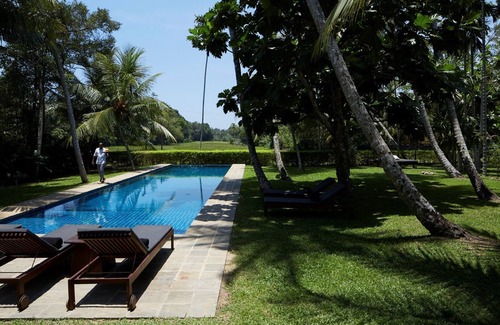 Imaduwa Villa | Luxury 4 bedroom villa with pool, near Galle Fort and Talpe Beach