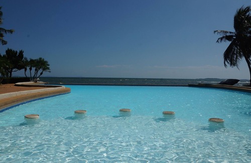 Kram Villa | Luxury 4 bedroom Villa with garden view