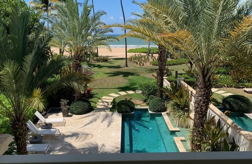 Herreras Villa | Luxury 4 BR Townhouse Featured on Million Dollar Listing