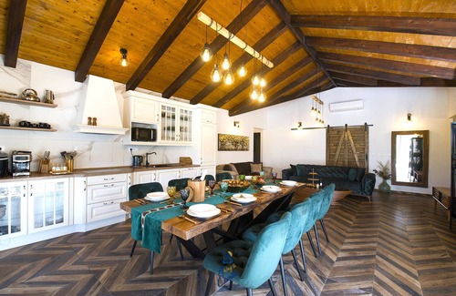 Milna (Brac) Villa | Luxury 4-BR Villa for 10 Heated Salt Water Pool
