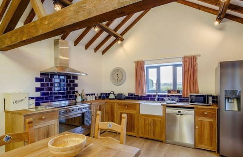 Charlton-on-Otmoor Cottage | Luxury 4* Gold 2 Bed Self-Catering Cottage in Noke - 4 Miles to Oxford Centre