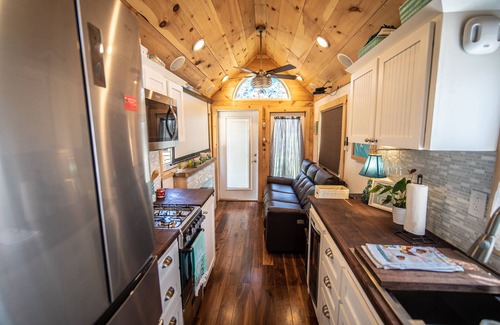 Georgia Coast House | Luxury 40 TINY Home