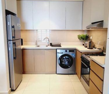 Dubai Apartment | Luxury 42-Floor 1BR flat in Harbour Views