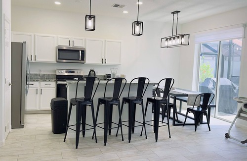 Windwood Bay Villa | Luxury 4Bd Home Near Disney w/Pool (1653 PR)