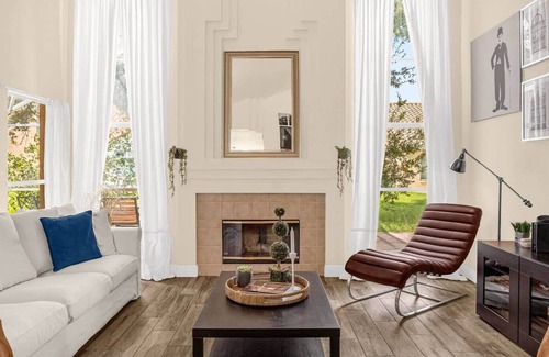 Ventura House | Luxury 4BR Home at Ventura Golf and Country Club