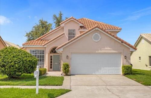 Ventura House | Luxury 4BR Home at Ventura Golf and Country Club