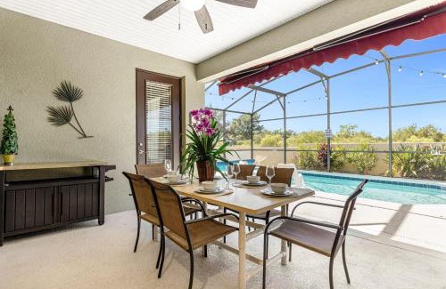 Crystal Cove House | Luxury 4BR Home - Private Pool BBQ - Near Disney