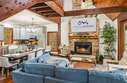 Mountain Air Cabin | Luxury 4BR mountain home with hot tub, shuffleboard, gated community & views.