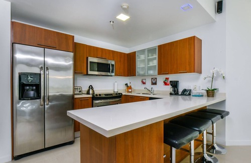 Noord Condo | Luxury 5* 3 bdr Oceanfront condo between both Eagle & Palm Beach!