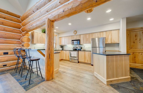 Powder Ridge Cabin | Luxury 5 Bdr/4 Bath Ski in/Ski Out Big Sky Cabin with Hot Tub