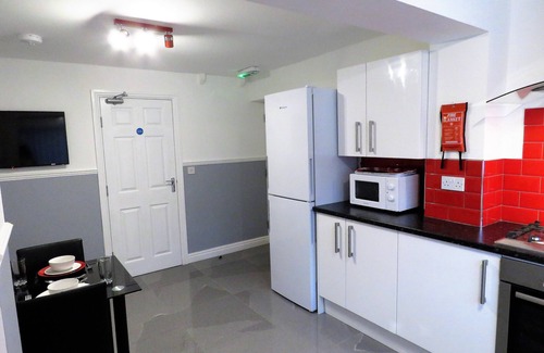 Little Hay House | Luxury 5 Bed/4 bath house nr Birmingham Airport/NEC/Resort World/Gentings