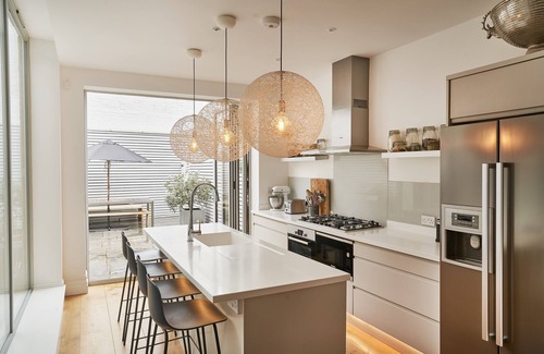Kensal Green House | Luxury 5 bed 4 bath London House Kensal Green London