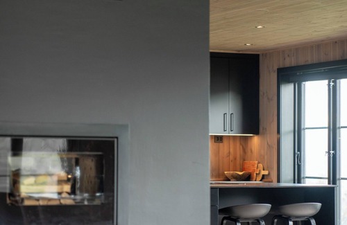 Møre og Romsdal Cabin | Luxury 5-Bedroom Chalet Near Geirangerfjord with Sauna and Mountain Views
