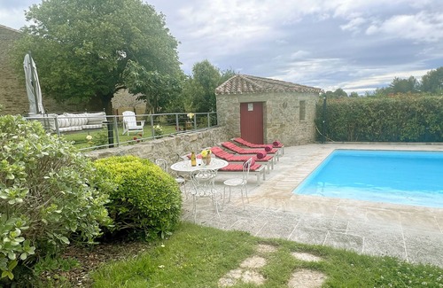 Cesseras Villa | Luxury 5 Bedroom Home in Languedoc With Pool