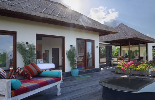 Suraberata Villa | Luxury 5 Bedroom Villa near Balian Beach