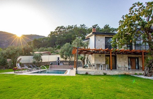 Akhisar House | Luxury 5-bedroom Villa with Private Pool in Gocek