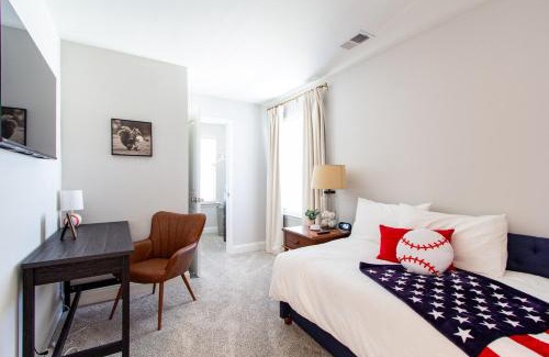 Southaven House | Luxury 5-Star Retreat - Family & Pet Friendly