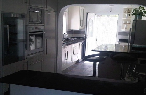 La Azohia Villa | Luxury 5* Villa own Pool & Gardens in La'Azohia. 5 mins walk to Beach. Free WiFi
