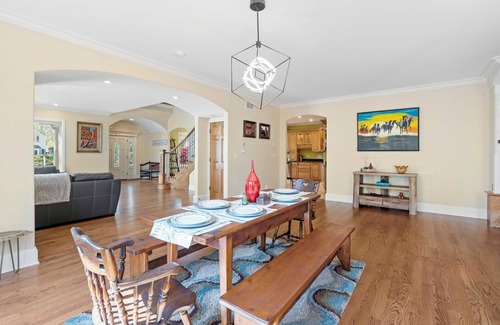 Prospect Heights House | Luxury 5BR/4.5BA 5400 Sq Ft w/Huge Yard+ Prime Suburb+ Game room +Chef's Kitchen