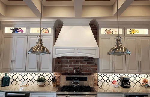 West Riverside House | Luxury 5BR Historic New Orleans Home| Free Parking