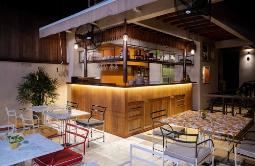 Cartagena Walled City Villa | Luxury 5BR House W Jacuzzi & Pool