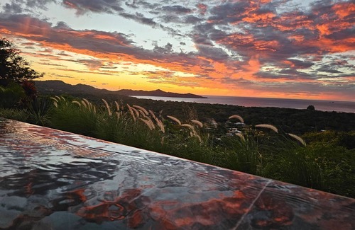 Brasilito House | Luxury 5BR Oasis with Panoramic Ocean Views & Pool - Casa Vista Contenta Mainhouse
