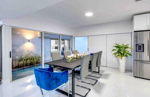Cutler Bay House | Luxury 5BR Retreat w/Pool & Games in Miami